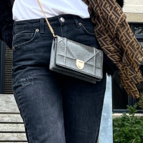 Dior Diorama wallet on chain - Picture 12 of 15